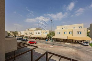 4 bedrooms Villa in Al Reef, UAE No. 29658