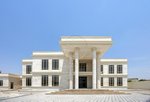 9 bedrooms Villa in Shakhbout City, UAE No. 29668 - villa in Dubai