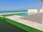 7 bedrooms Villa in Saadiyat Island, UAE No. 29688 - villa in Dubai