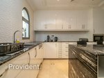 5 bedrooms Villa in Palm Jumeirah, UAE No. 2970 - Image 12
