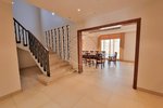 6 bedrooms Villa in Abu Dhabi, UAE No. 29700 - Image 7