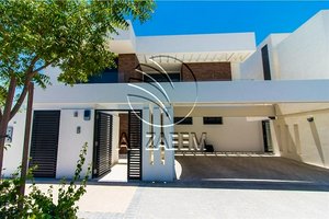 5 bedrooms Villa in Yas Island, UAE No. 29708