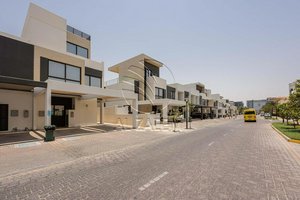5 bedrooms Townhouse in Al Salam Street, UAE No. 29719