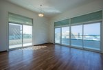 6 bedrooms Villa in The Marina, UAE No. 29732 - Image 8