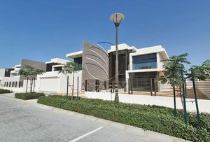 4 bedrooms Villa in Saadiyat Island, UAE No. 29781
