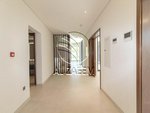 5 bedrooms Villa in Yas Island, UAE No. 29793 - Image 2