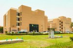4 bedrooms Villa in Abu Dhabi, UAE No. 29796 - Image 5