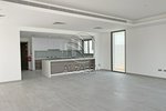 4 bedrooms Villa in Yas Island, UAE No. 29808 - Image 8