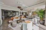 5 bedrooms Villa in Abu Dhabi, UAE No. 29821 - Image 3