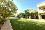 6 bedrooms Villa in Shakhbout City, UAE No. 29831 - Image 2