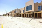 5 bedrooms Townhouse in Al Salam Street, UAE No. 29857 - townhouse in Dubai