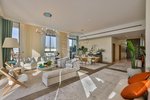7 bedrooms Villa in Abu Dhabi, UAE No. 29887 - Image 6