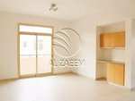 5 bedrooms Villa in Abu Dhabi, UAE No. 29903 - Image 8