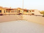 5 bedrooms Villa in Abu Dhabi, UAE No. 29903 - Image 13
