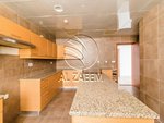 5 bedrooms Villa in Abu Dhabi, UAE No. 29910 - Image 3