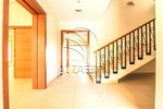 5 bedrooms Villa in Abu Dhabi, UAE No. 29910 - Image 4