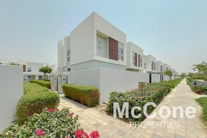 4 bedrooms Townhouse in Dubai, UAE No. 29951
