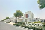 4 bedrooms Townhouse in Dubai, UAE No. 29951 - Image 8
