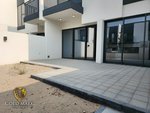 3 bedrooms Townhouse in Dubai Land, UAE No. 30012 - Image 7