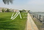 4 bedrooms Villa in Abu Dhabi, UAE No. 30159 - Image 4