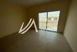 4 bedrooms Villa in Abu Dhabi, UAE No. 30159 - Image 9