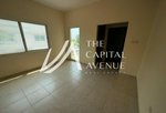 4 bedrooms Villa in Abu Dhabi, UAE No. 30159 - Image 10