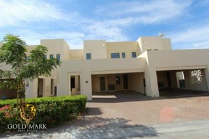 4 bedrooms Villa in Reem, UAE No. 30395