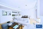 4 bedrooms Apartment in Bluewaters, UAE No. 304 - Image 2