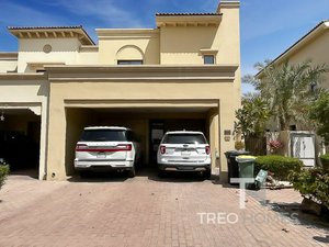4 bedrooms Villa in Reem, UAE No. 30559
