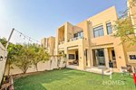 3 bedrooms Townhouse in Reem, UAE No. 30565 - Image 5