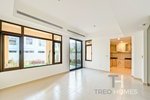 3 bedrooms Townhouse in Reem, UAE No. 30567 - Image 3