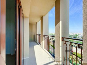2 bedrooms Apartment in Town Square, UAE No. 30577
