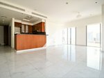 Studio in DIFC, UAE No. 30748 - apartment in Dubai