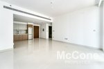 1 bedroom Apartment in Dubai Harbour, UAE No. 30752 - Image 2