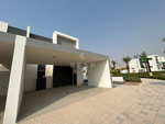 4 bedrooms Townhouse in Dubai Land, UAE No. 30905 - Image 12