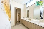 4 bedrooms Villa in Sharjah, UAE No. 31113 - Image 9