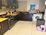 5 bedrooms Villa in Abu Dhabi, UAE No. 31255 - Image 11