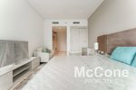 Studio in Palm Jumeirah, UAE No. 31321 - Image 6