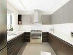 5 bedrooms Villa in Yas Island, UAE No. 31325 - Image 7