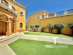 5 bedrooms Villa in Jumeirah Park, UAE No. 31352 - Image 8