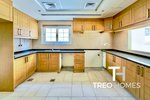 5 bedrooms Villa in Jumeirah Park, UAE No. 31352 - Image 14