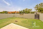 4 bedrooms Townhouse in Reem, UAE No. 31361 - Image 4
