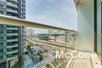 Studio in Palm Jumeirah, UAE No. 31497 - Image 8