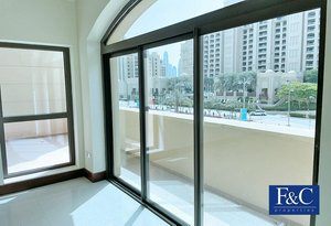 2 bedrooms Apartment in Palm Jumeirah, UAE No. 315