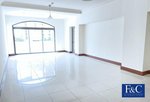 2 bedrooms Apartment in Palm Jumeirah, UAE No. 315 - Image 2