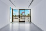4 bedrooms Villa in Abu Dhabi, UAE No. 31541 - Image 5