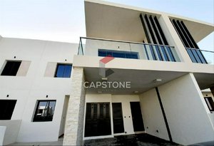 4 bedrooms Townhouse in Yas Island, UAE No. 31564