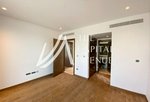 5 bedrooms Villa in Yas Island, UAE No. 31744 - Image 11