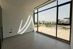 5 bedrooms Villa in Yas Island, UAE No. 31750 - Image 2