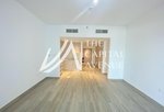 Studio in Yas Island, UAE No. 31770 - Image 4